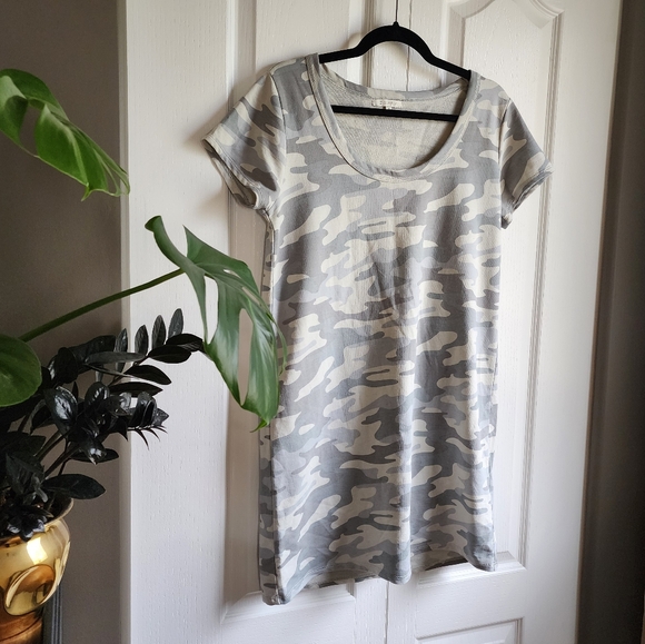 Z Supply Camo T-shirt Dress - Picture 1 of 3